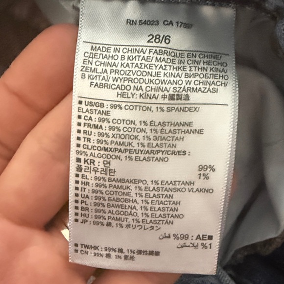 Banana Republic Blue Denim Women Shorts - Picture 3 of 4